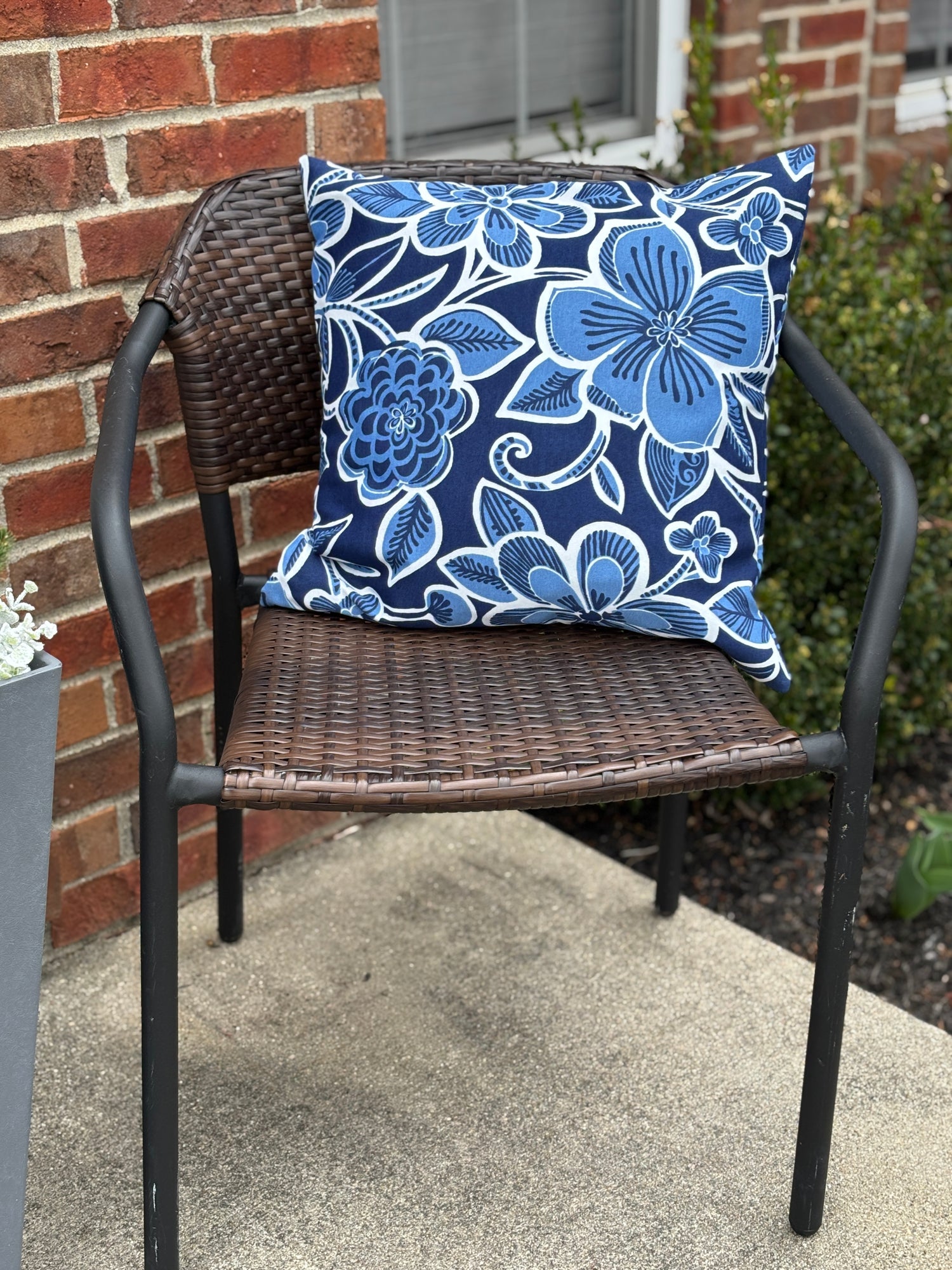 Blue Brilliance Outdoor Pillow Cover